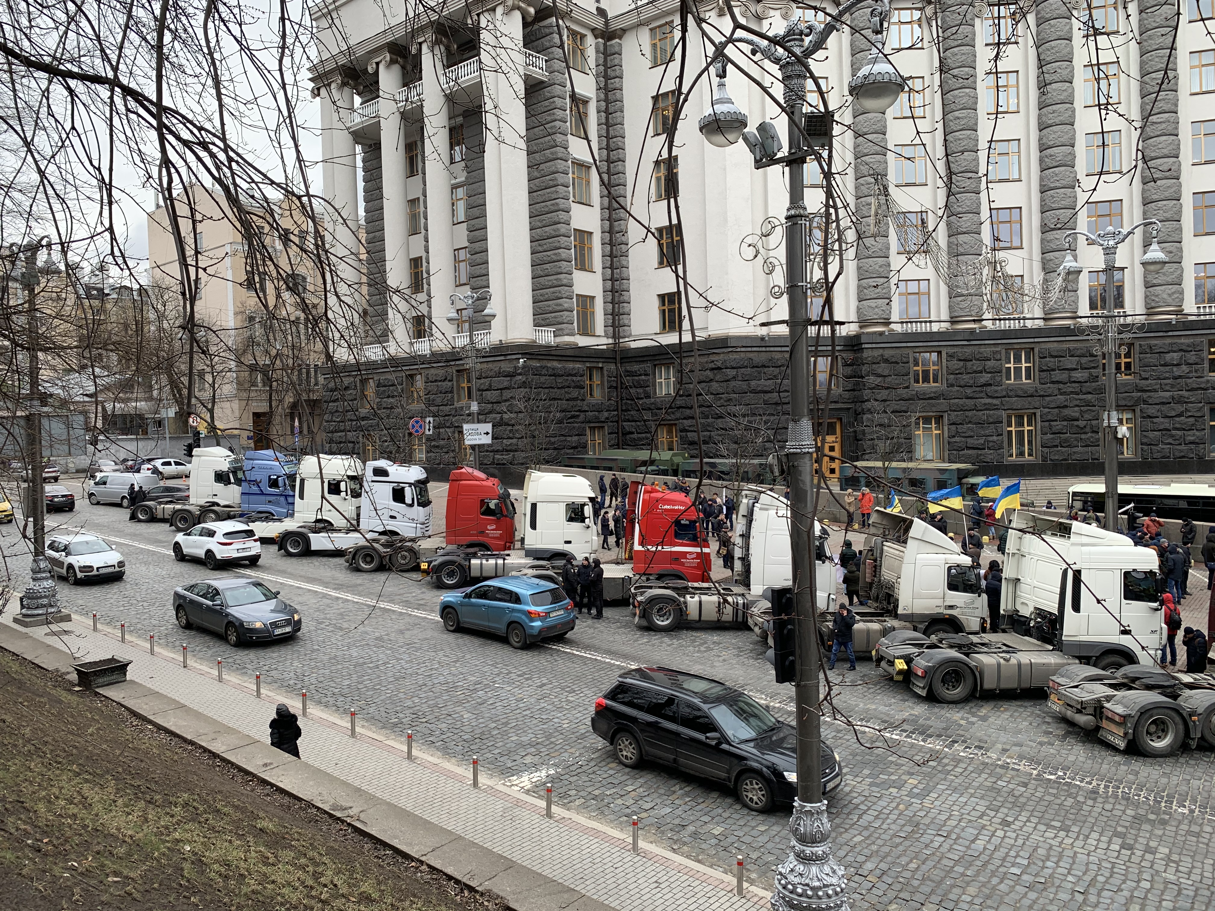 MAN Service Group — колона вантажівок